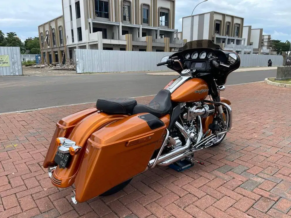 STREETGLIDE RUSHMORE 2014 FULL PAPER