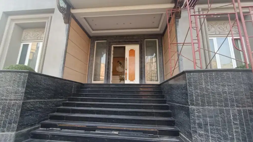 Pik - Rumah Mewah Lotus Palace