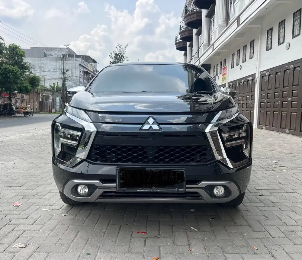 (TDP 39 JUTA!) Mitsubishi New Xpander Ultimate Automatic Hitam 2021