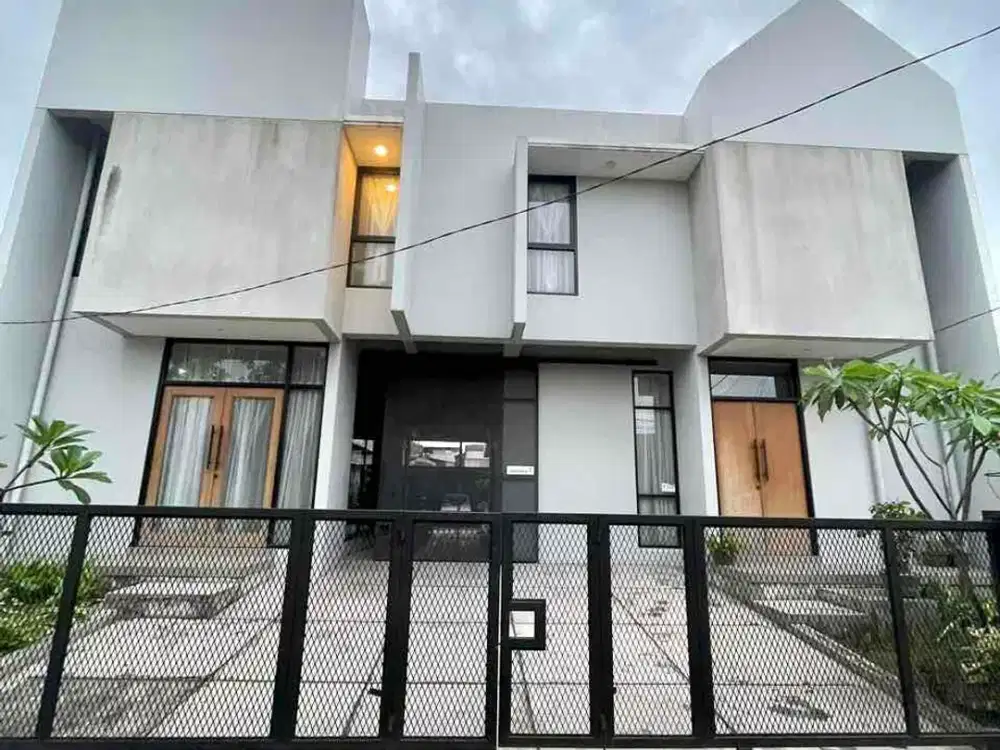 Rumah Aesthetic Industrial Di Tengah Kota Bandung