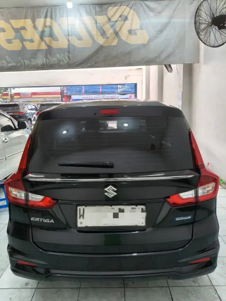Suzuki Ertiga GX Hybrid 2023 Matic Hitam Tanpa PR