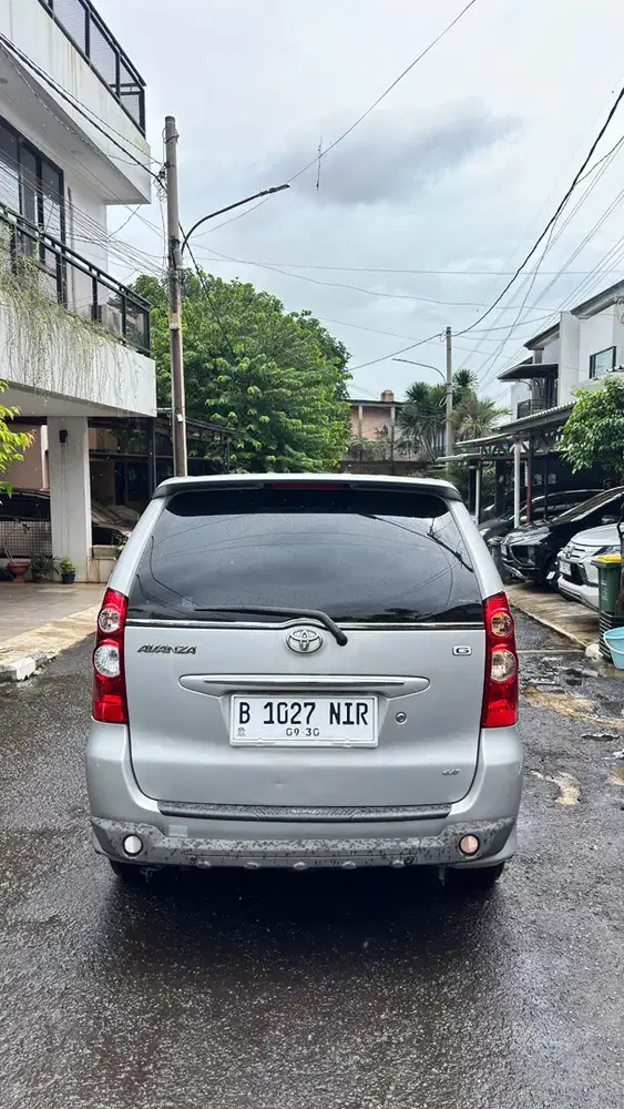 Toyota Avanza 2011 Bensin