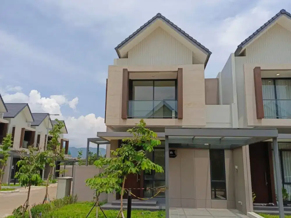 Rumah Baru 2 Lantai di Podomoro