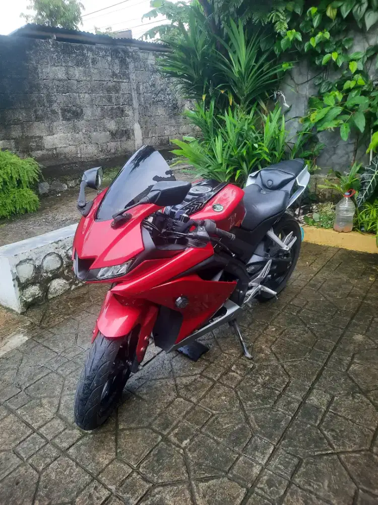 Bismillah...Di jual Yamaha R 15 V3