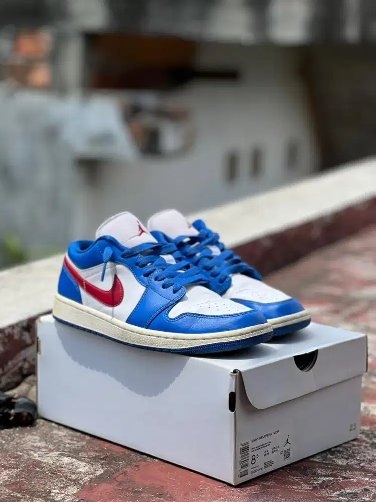 Jordan 1 low sport blue gym red