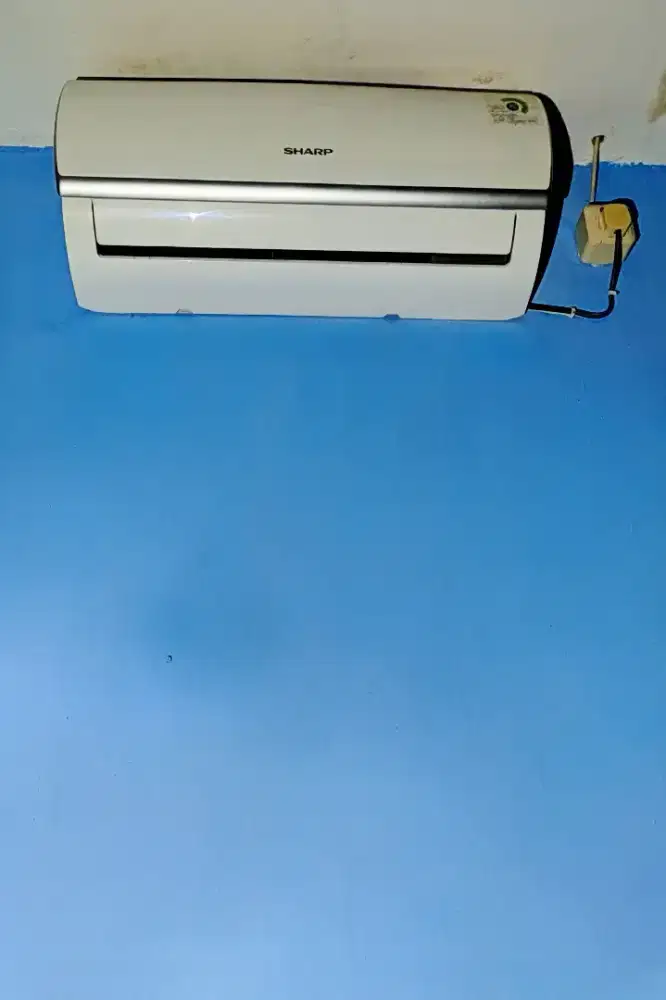 AC Sharp ½pk kondisi 90%