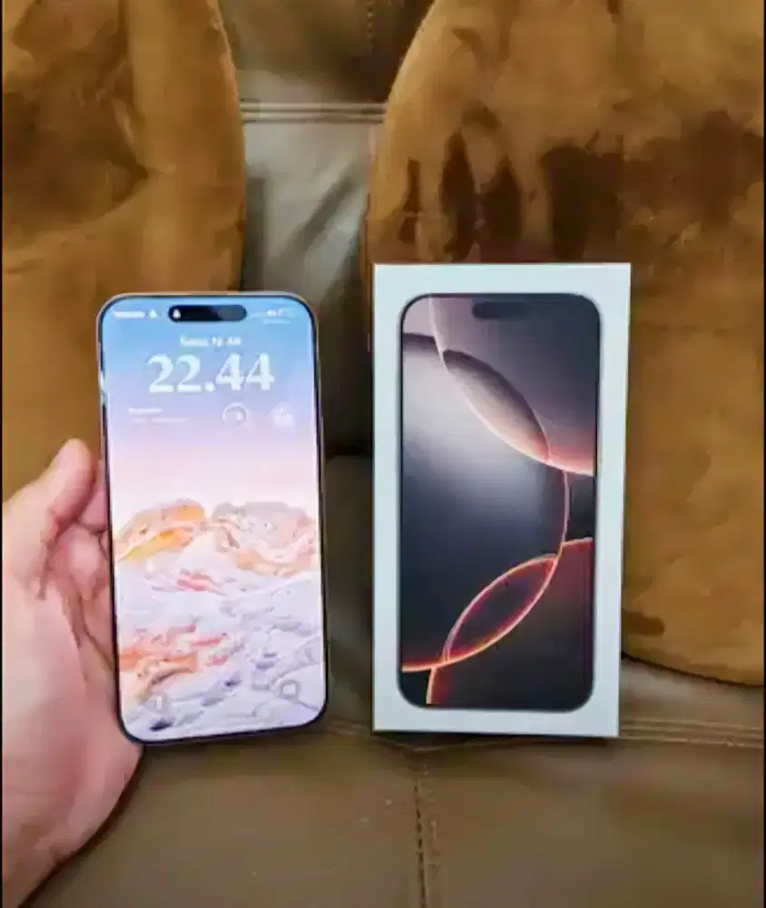 Iphone 16 promax Desert Titanium