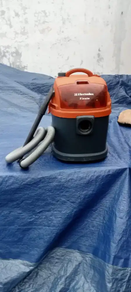 Vacum cleaner electrolux fiexio mulus ori