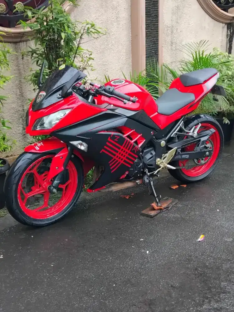 Kawasaki ninja 250 FI bisa TT bt tukar tambah barter