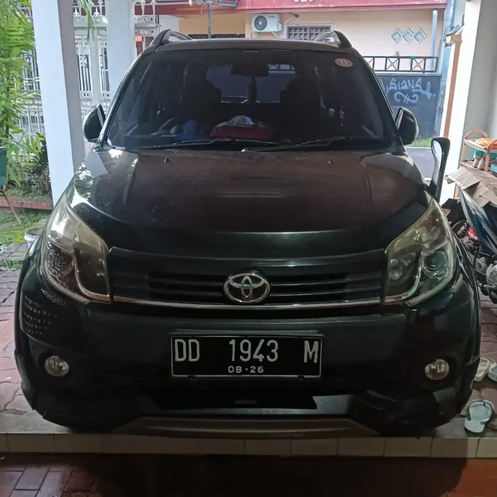 Toyota Rush 1.5 S A/T 2016 Hitam