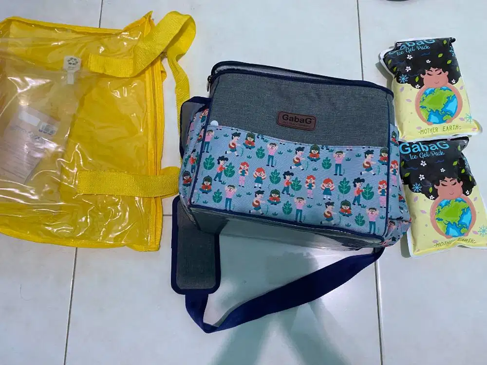 Preloved LIKE NEW Sling Single Compartment People - Forest