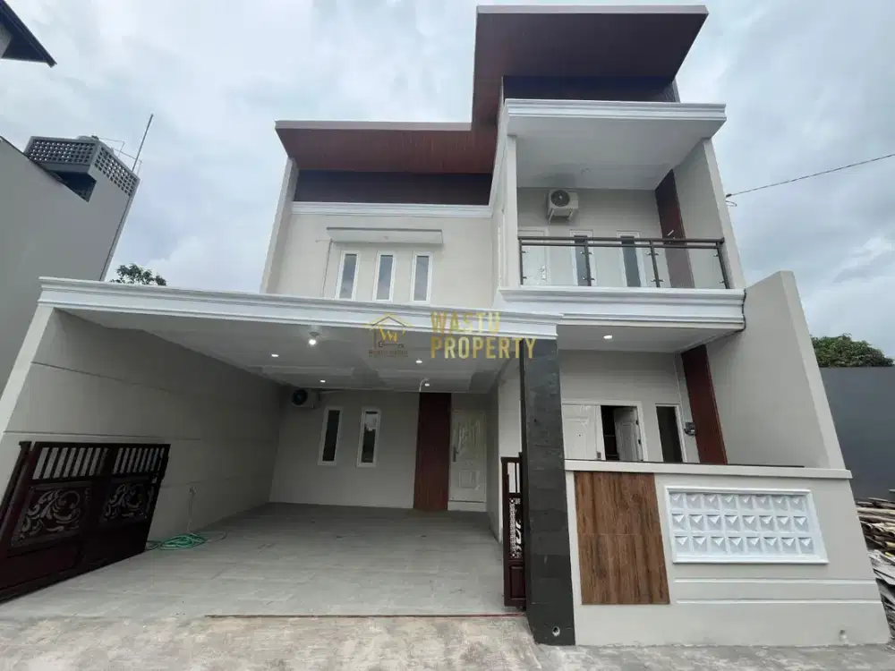 RUMAH 2 LANTAI TERBAIK DI PURWOMARTANI, SIAP HUNI