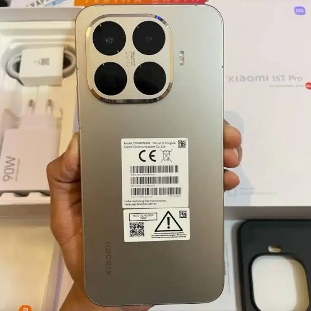 Xiaomi 15T Pro 5G ram 12/512 Super Istimewa 2 bulan pakai fullset ori.