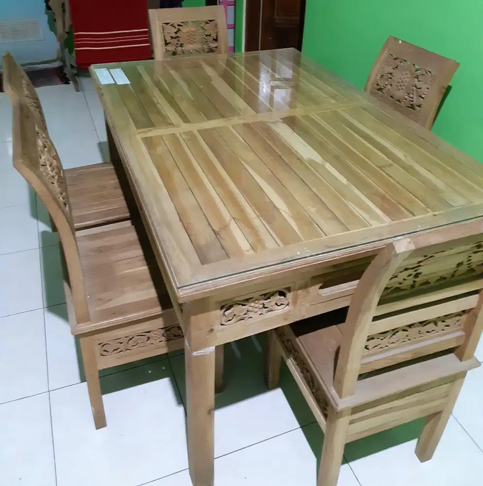 Meja Makan Kayu Jati Mentah Bekas