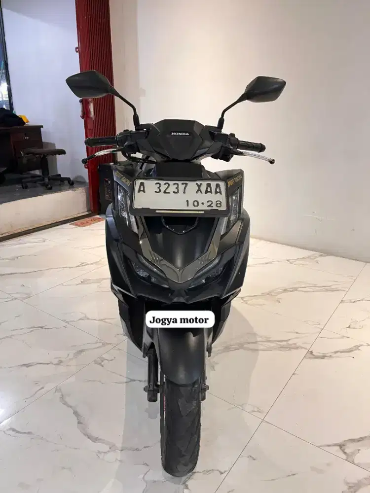 (A)Honda Vario 160 ABS Tahun 2023