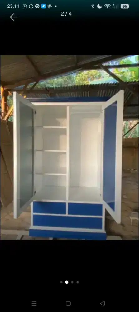 Lemari baju 2 pintu dan ranjang