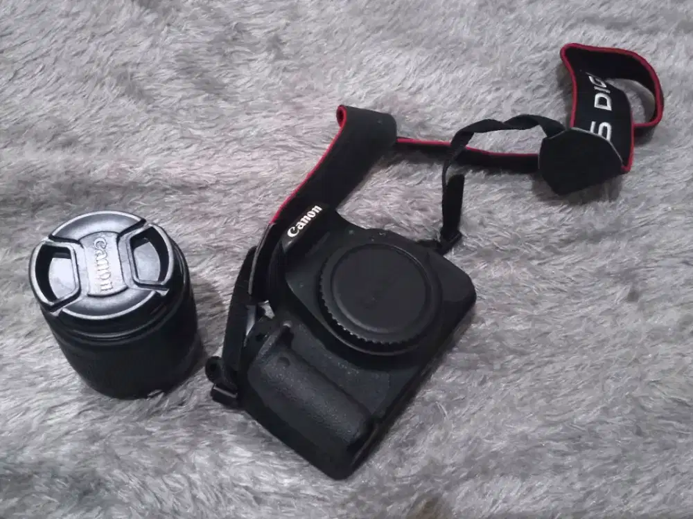 Dijual Kamera Canon 700D