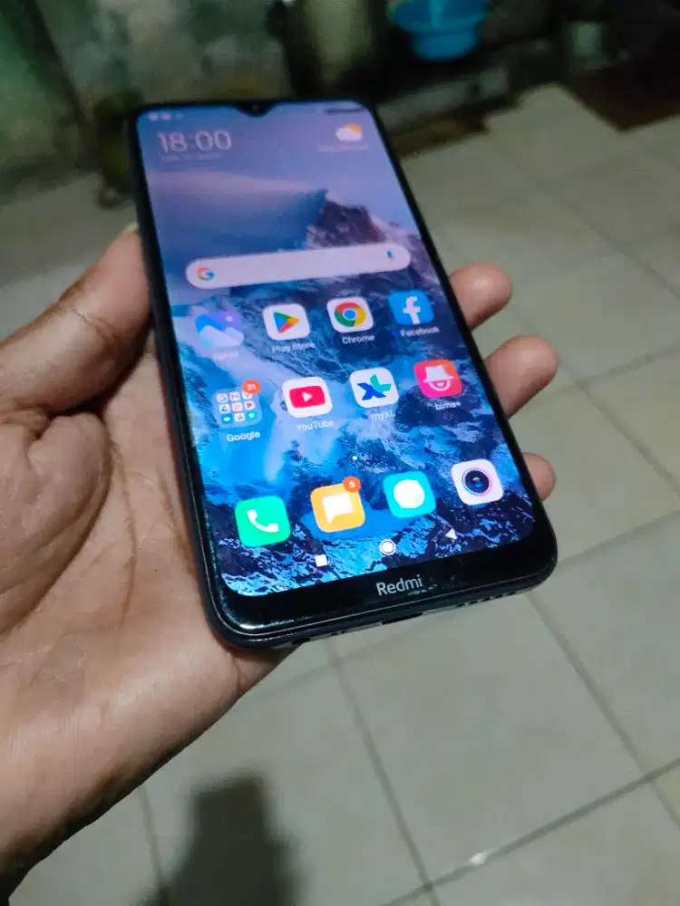 Redmi 8 4/64gb orian