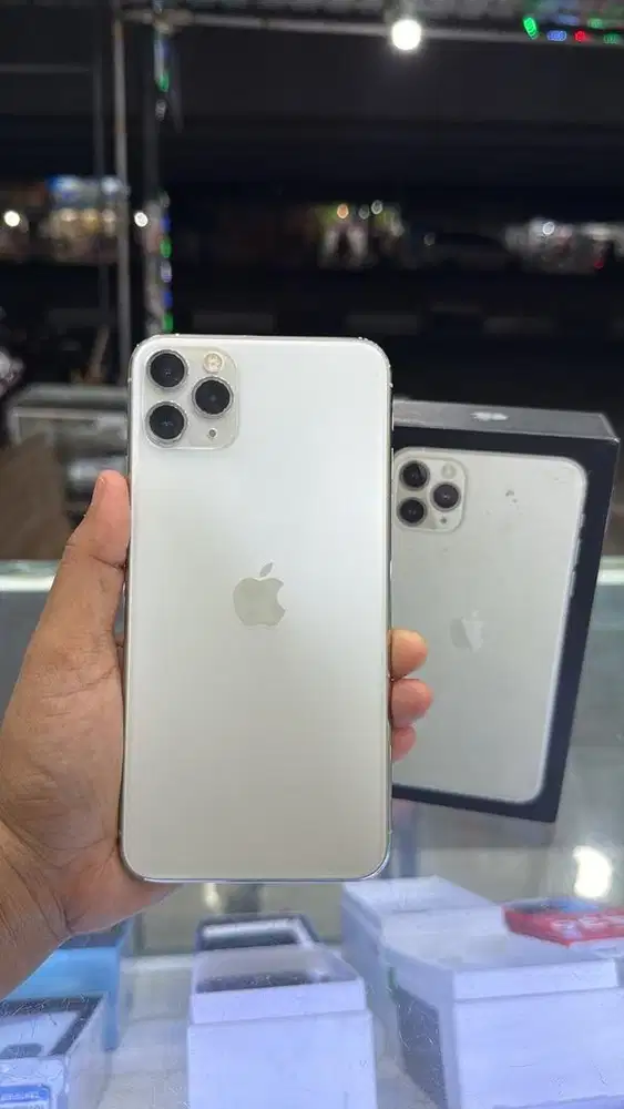 IPHONE 11 PROMAX 256 GB JARIGAN AMAN UNIT TERAWAT TAMPA KENDALA