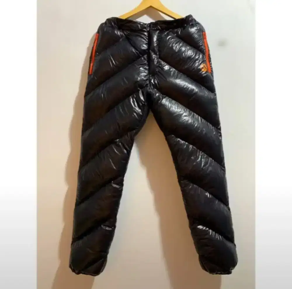 Celana Bulu Angsa AEGISMAX (Montok dan Tebal)