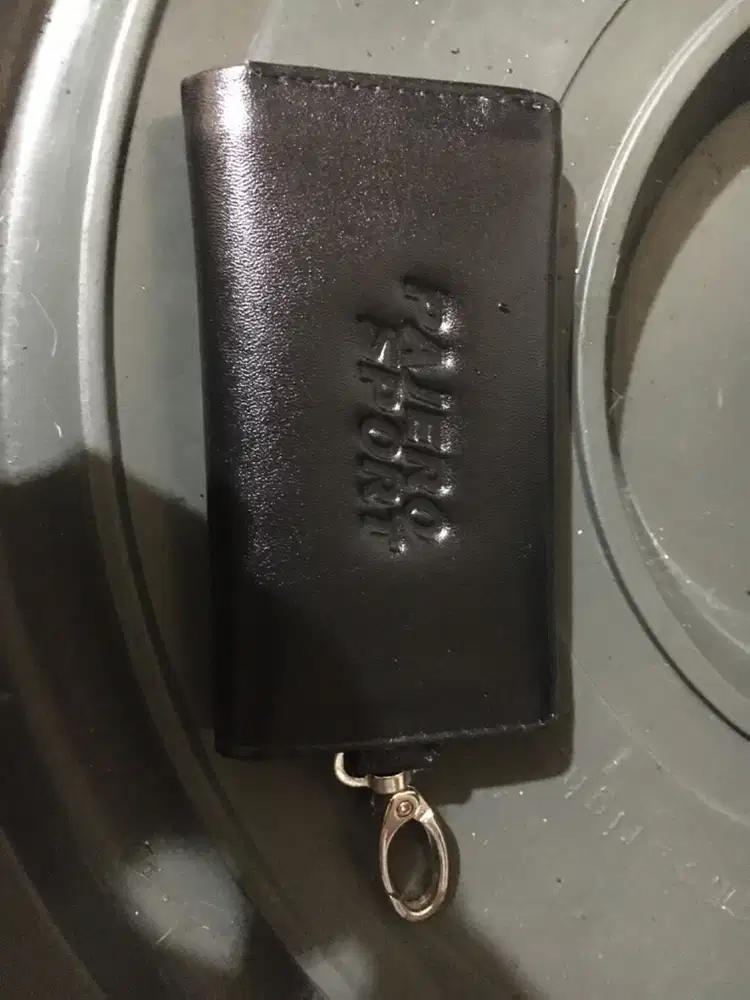 Dompet OriginaL Pajero Sport 2025