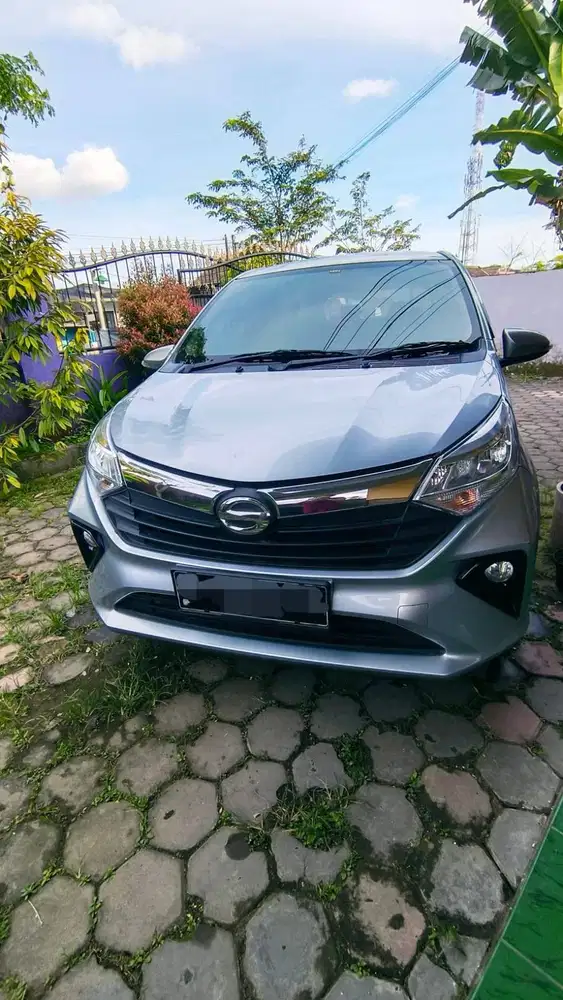 Sigra 1.2 R M/T 2021