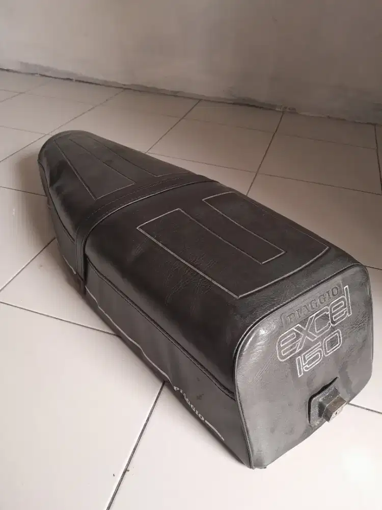 Jok panjang vespa exclusive original