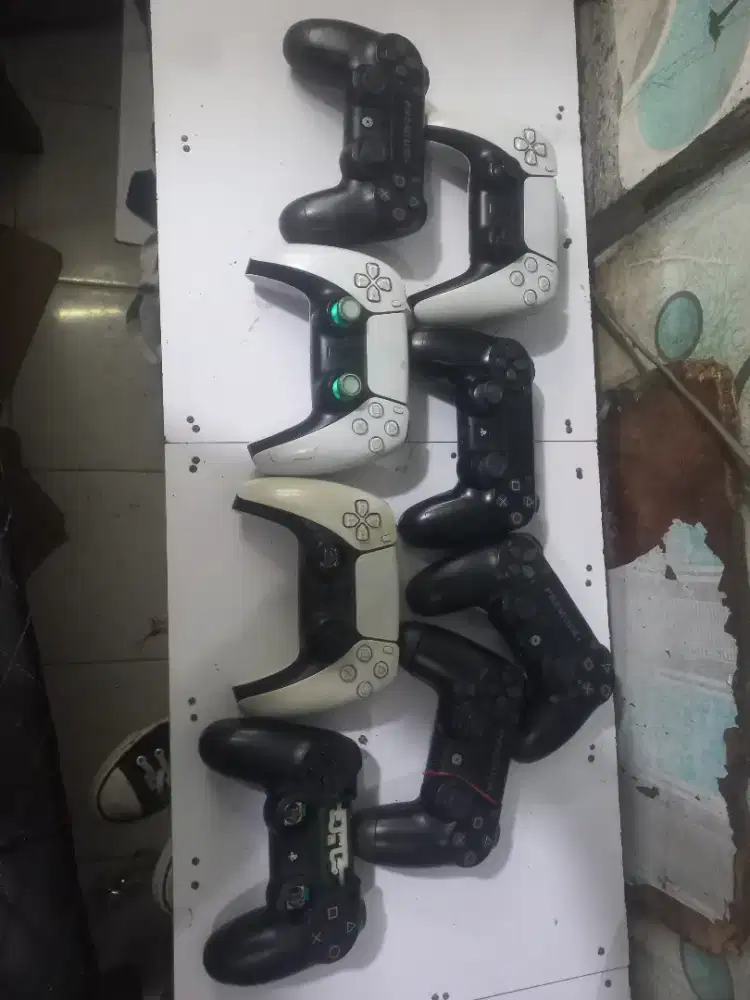 Jual borongan aja buat yang berminat stik PS merk soni apa ada nya