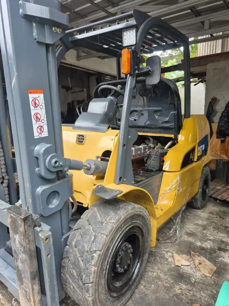 Forklift CAT 5ton 2020