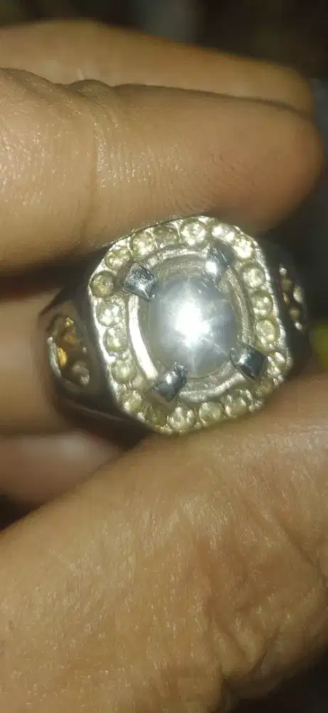 Cincin Star sapphire Srilangka