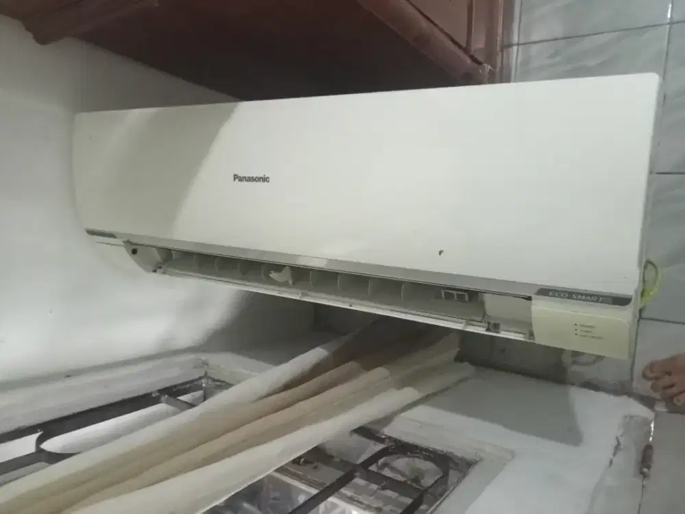 Di jual AC 1 PK merek panasonic