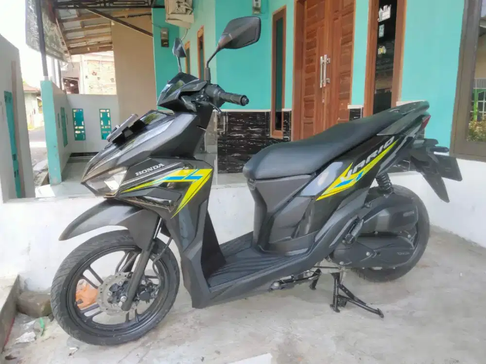 Honda Vario 125 Tahun 2024 Lengkap