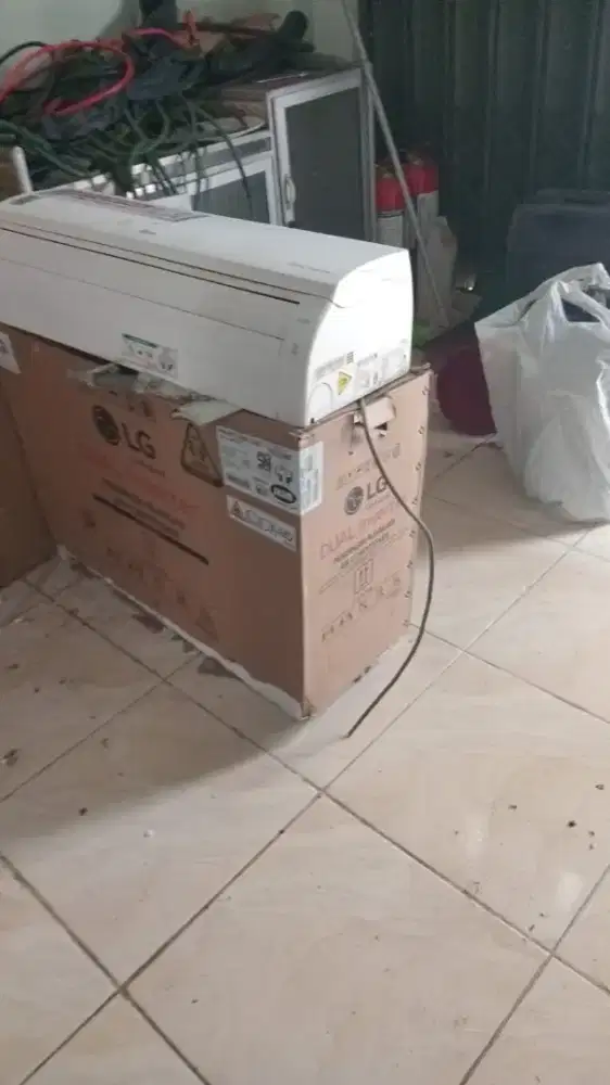 Jual beli ac bekas atau mati total