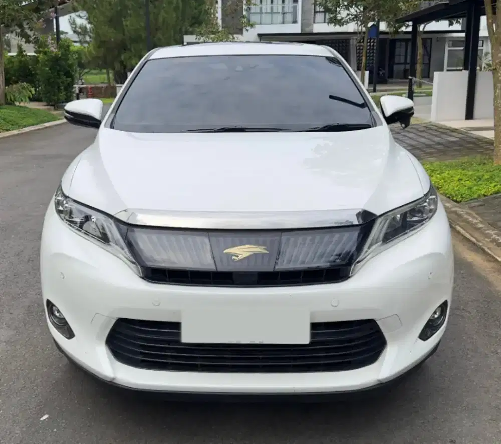 Harrier Putih Kondisi Terawat