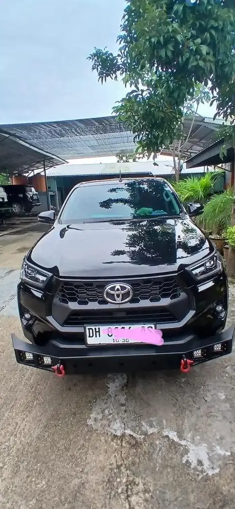 Hilux Double Cabin Type V, tertinggi, baru
