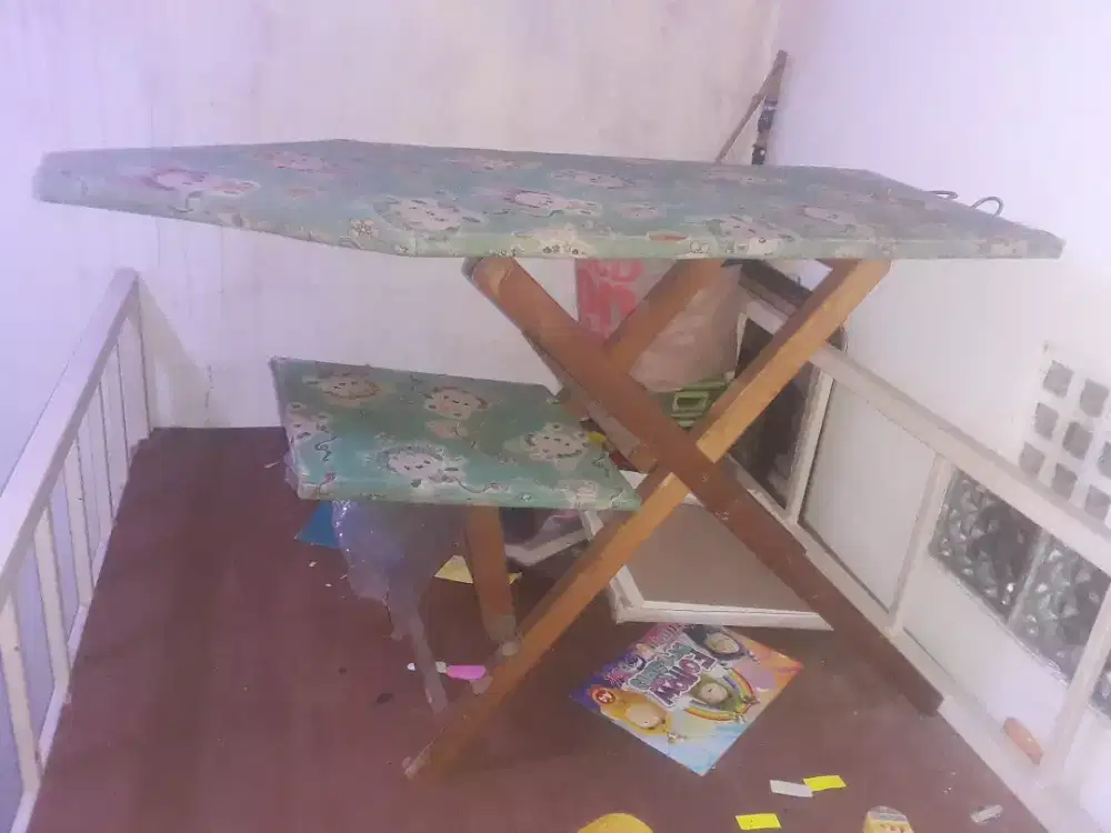 Meja setrika lipat kayu jati