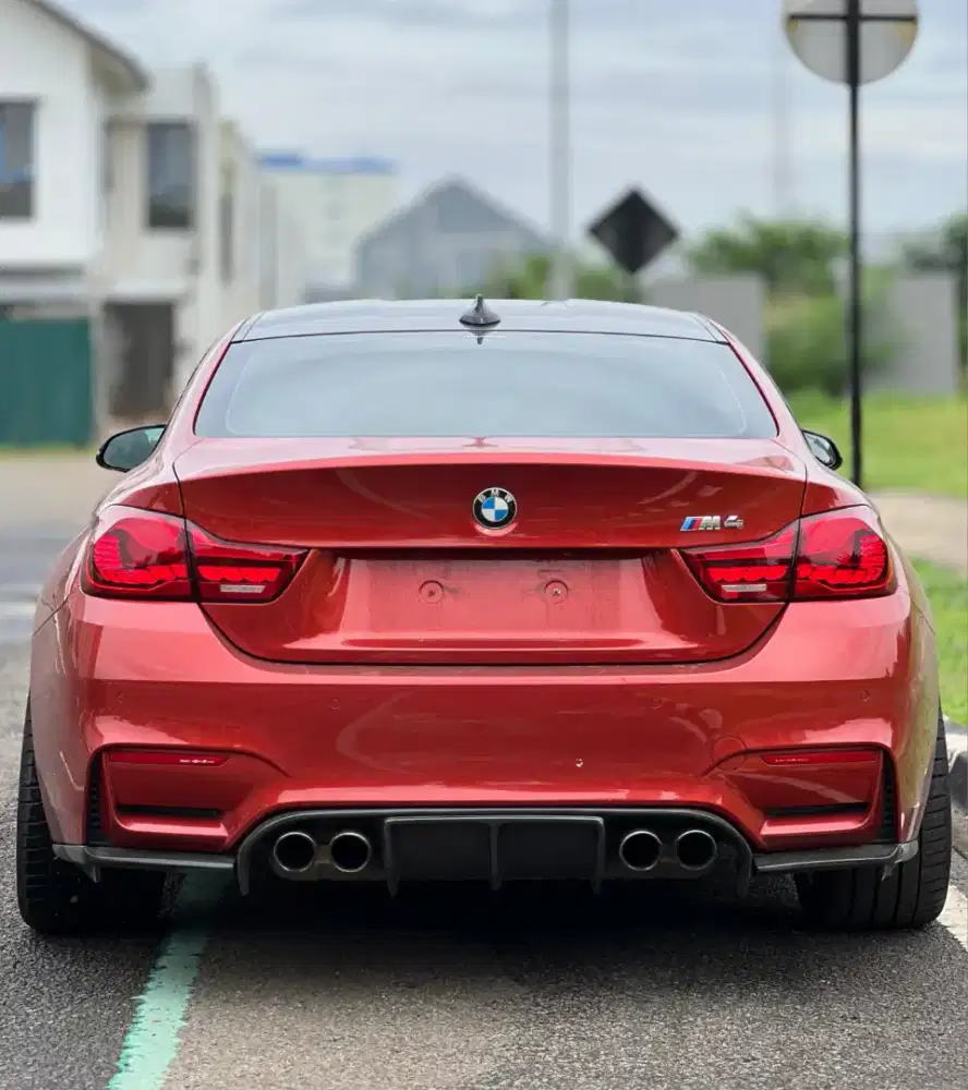 MURAH CASH. BMW M4 Coupe 2015 M Sport 2014 f82 m3