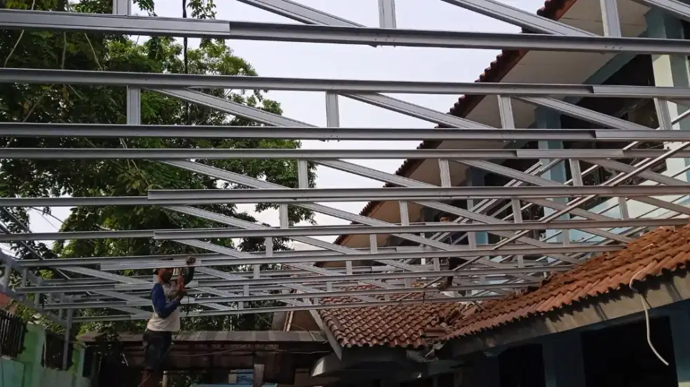 kanopi nya baja ringan