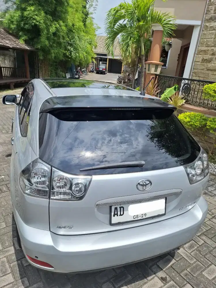 CASH MULUS TERAWAT TOYOTA HARRIER LPREM 2009