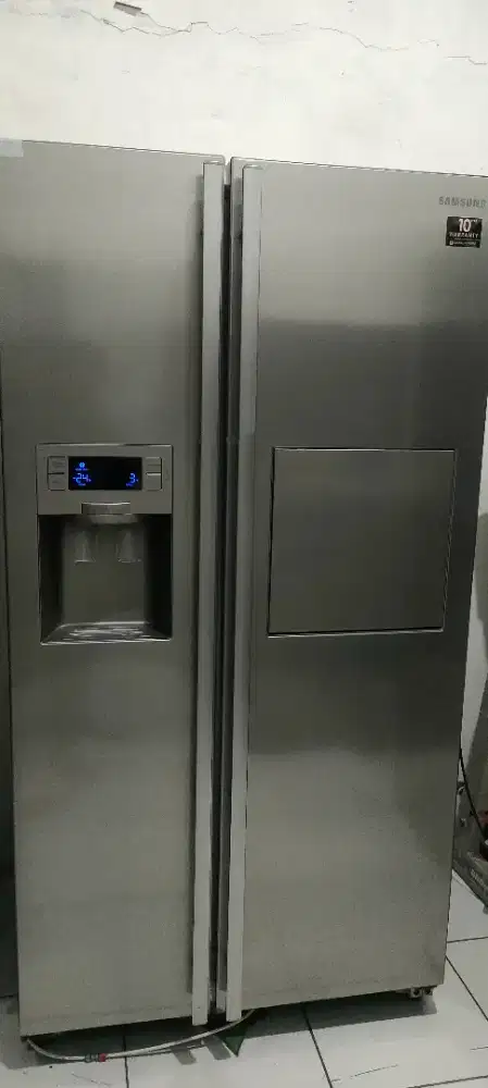 Kulkas side by side Samsung inverter with icemaker dispenser