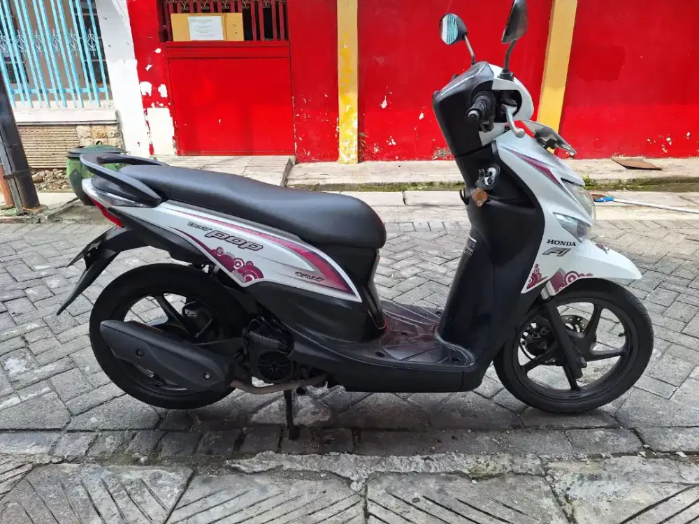 Beat pop 2015 plat w gresik kondisi sgt bagus siap pakai