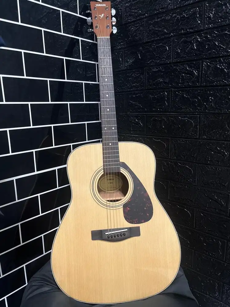 Gitar Yamaha Acoustic F370