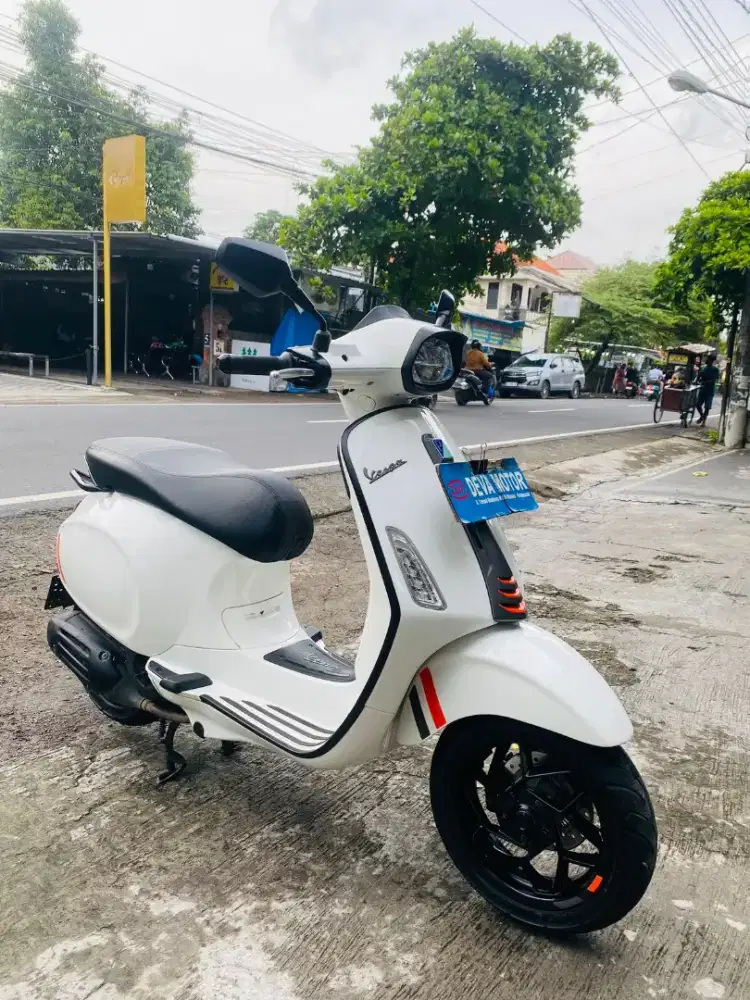 Sprint putih th 2025 DP 8 jt Deva motor