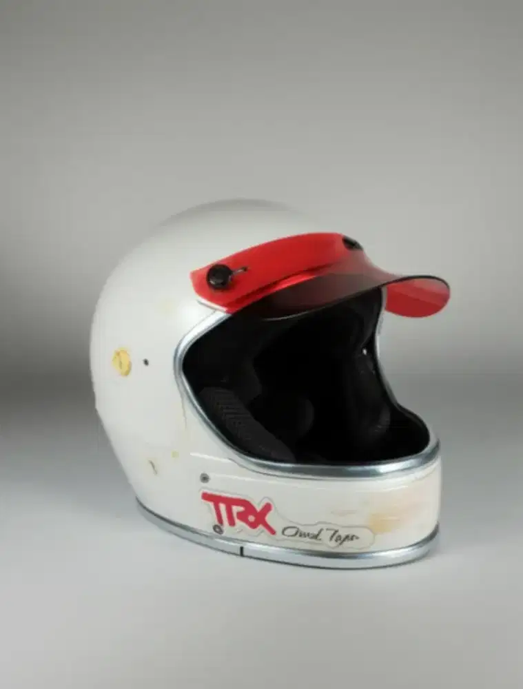 HELM RETRO TRX - KLASIK & BERKARAKTER