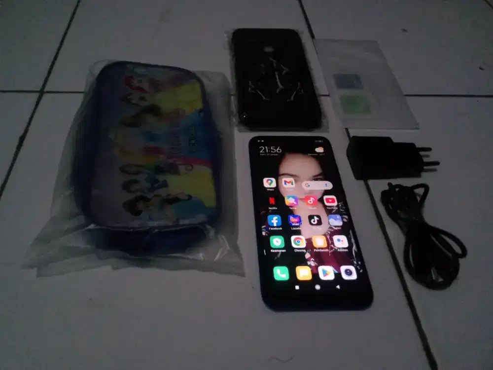 REDMI 9C ( 2022 )
Ram 4gb Rom 64gb
Blue Edition