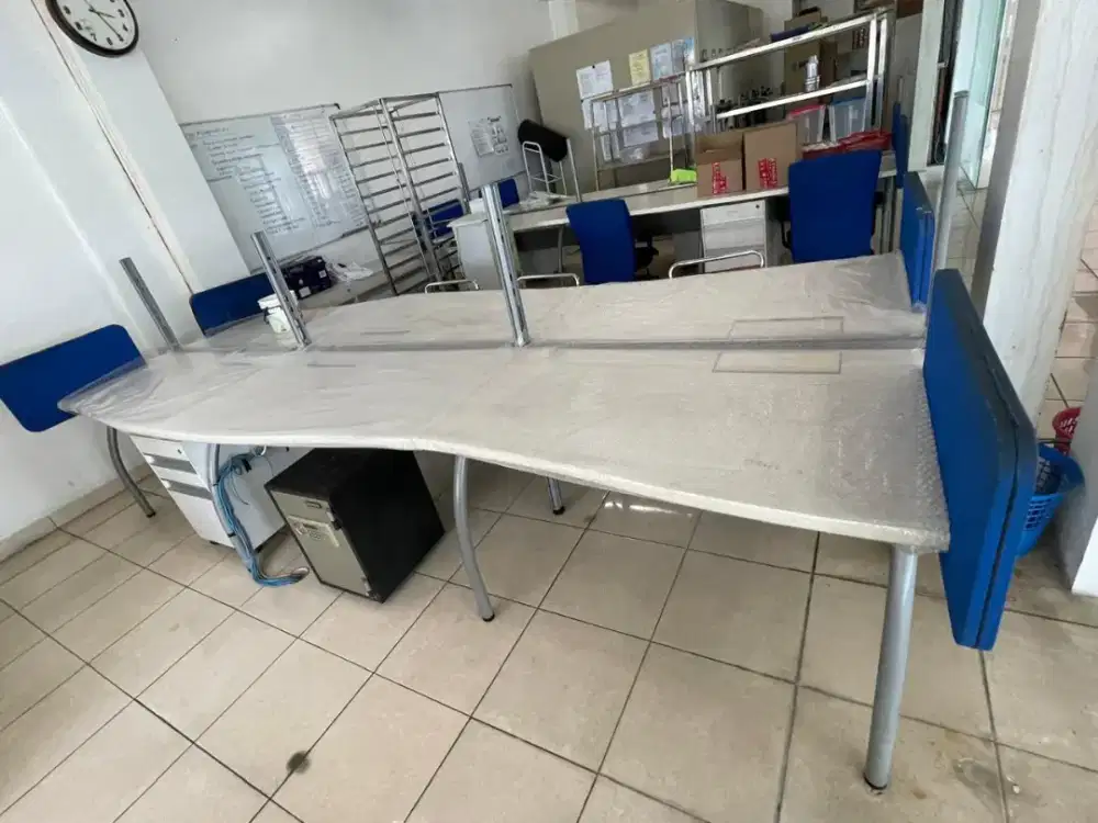 Work table station (tanpa kursi)