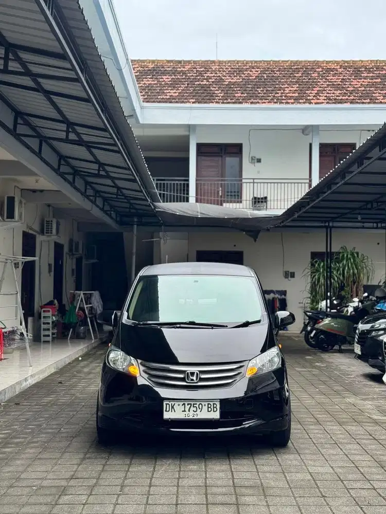 Honda Freed 2009 Bensin