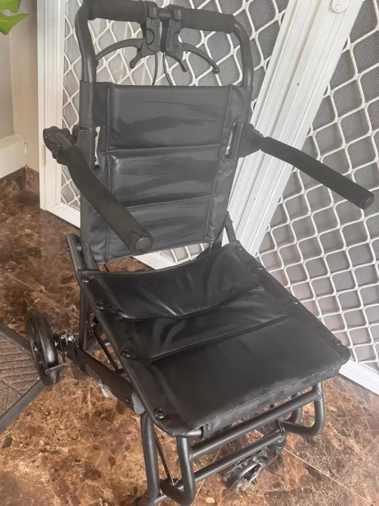 KURSI RODA TRAVELING MAX 100KG BRAND ONEHEALTH