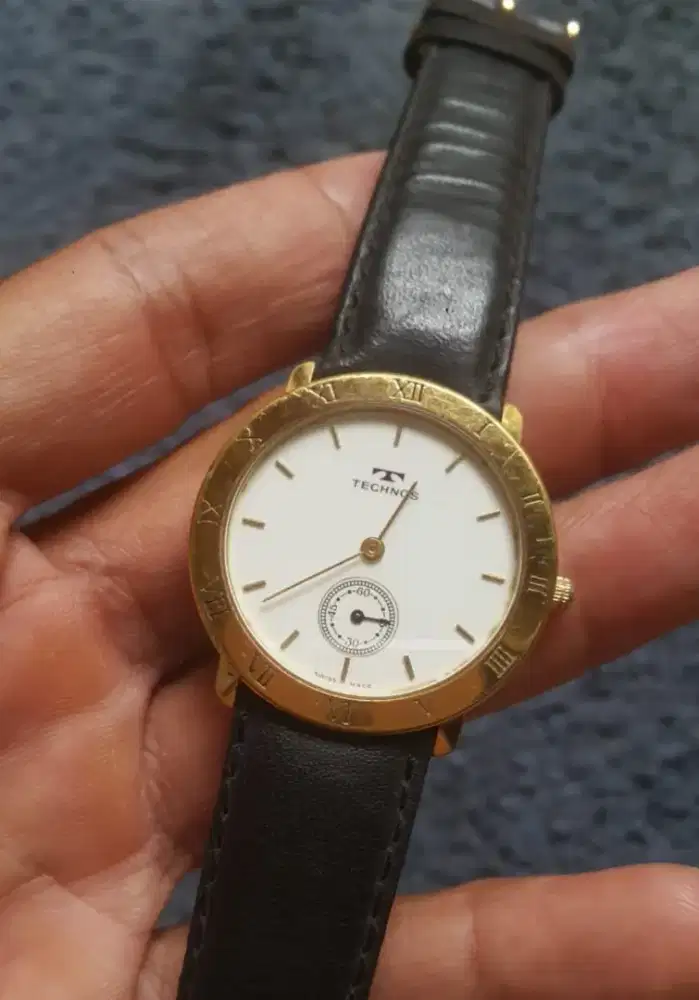 Technos sub second (original swiss)