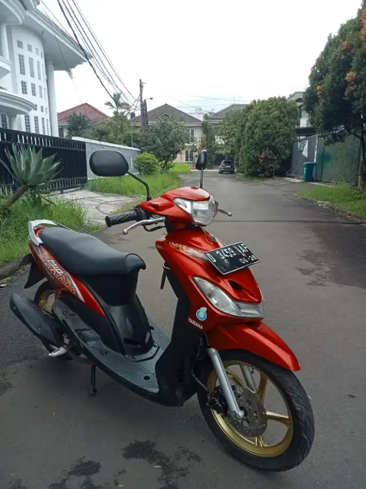 Yamaha Mio cw tahun 2011 akhir mulus sekali komplit